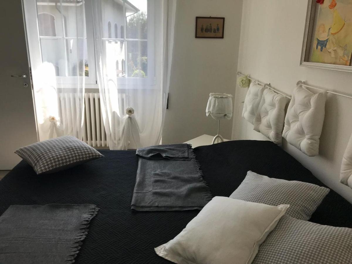 Appartamento Cinciarella Sirmione Exteriér fotografie