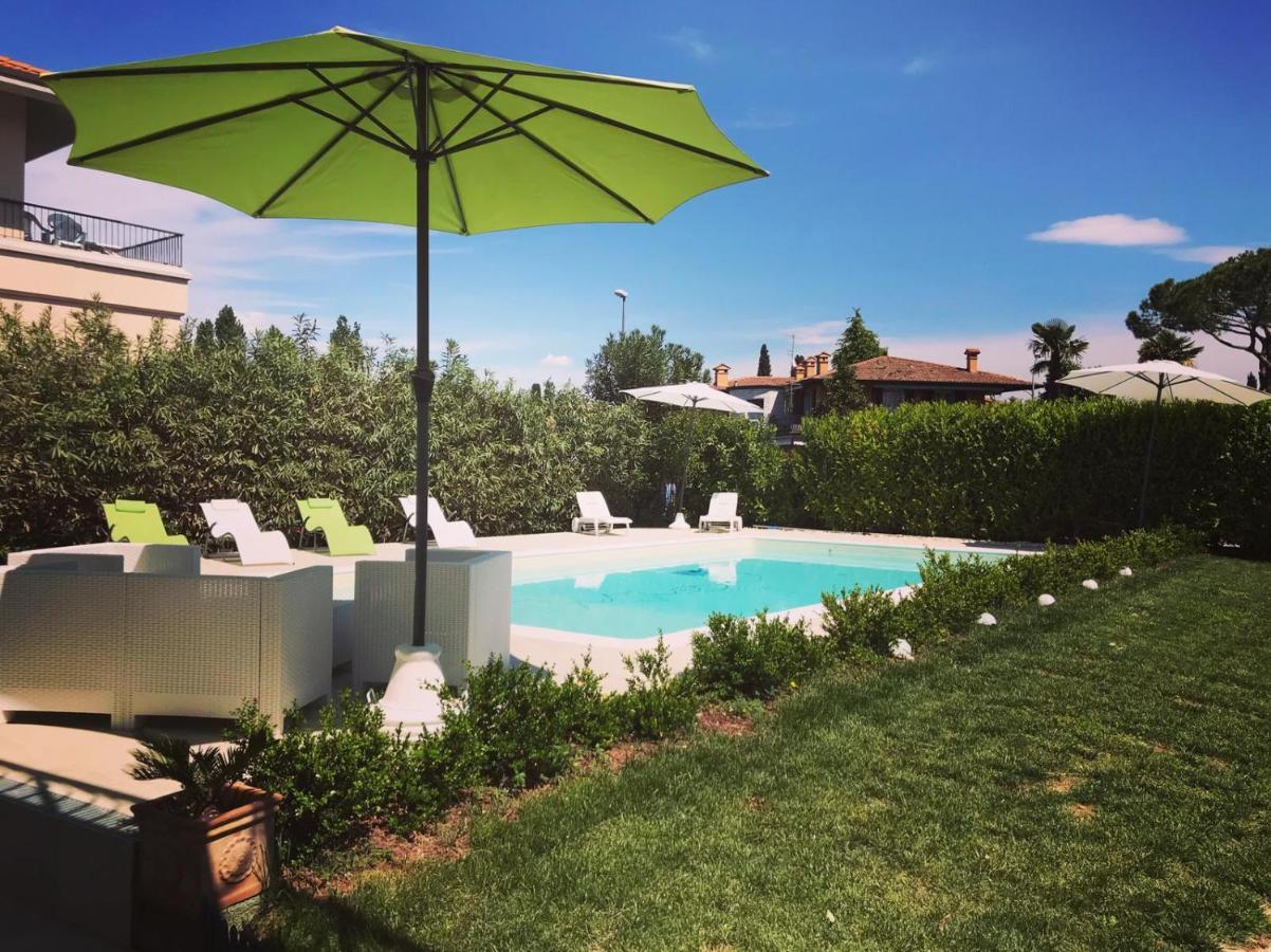 Appartamento Cinciarella Sirmione Exteriér fotografie