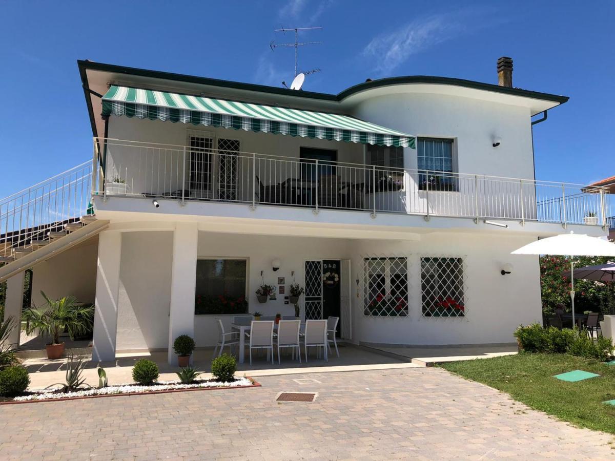 Appartamento Cinciarella Sirmione Exteriér fotografie