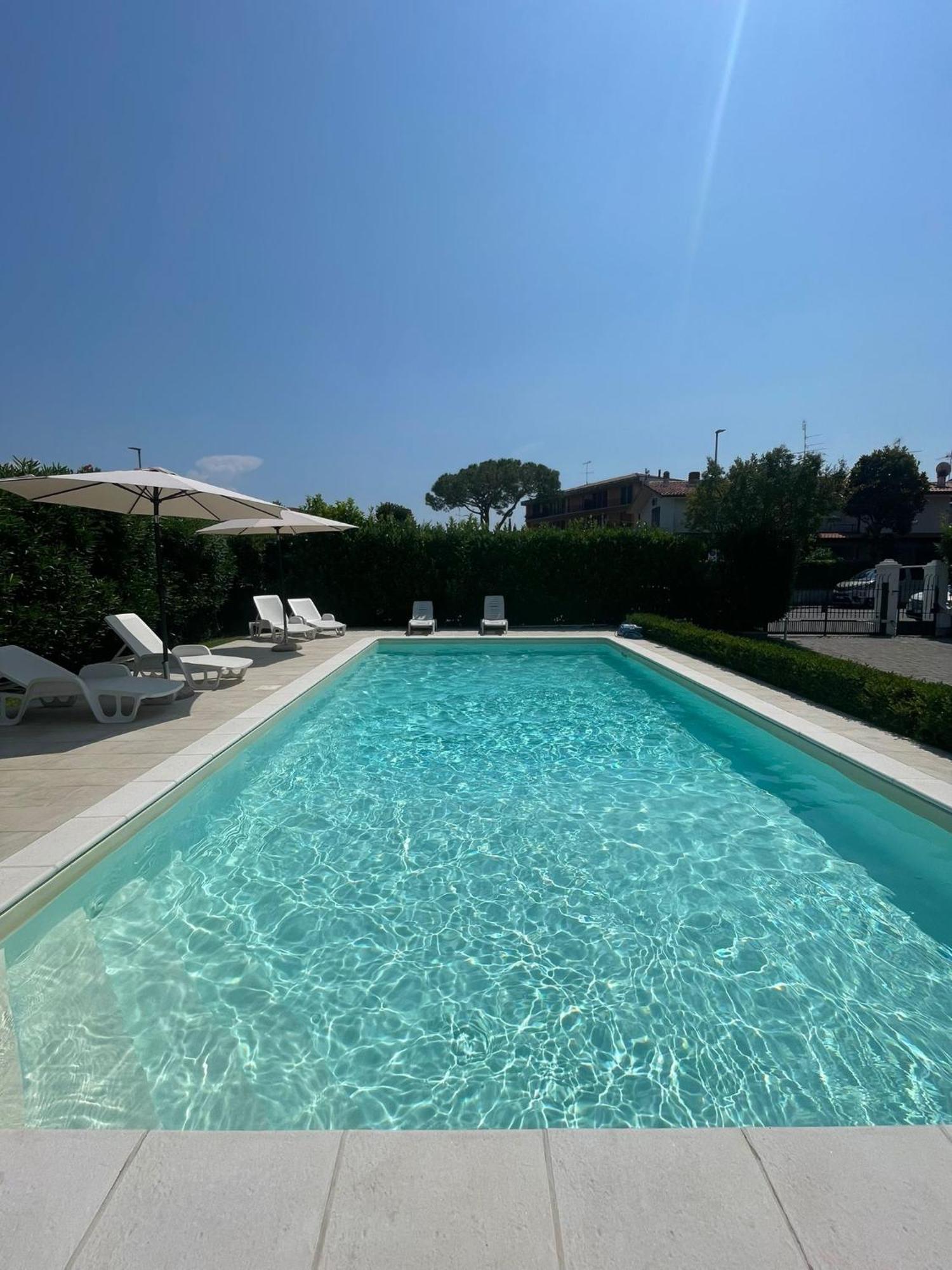 Appartamento Cinciarella Sirmione Exteriér fotografie