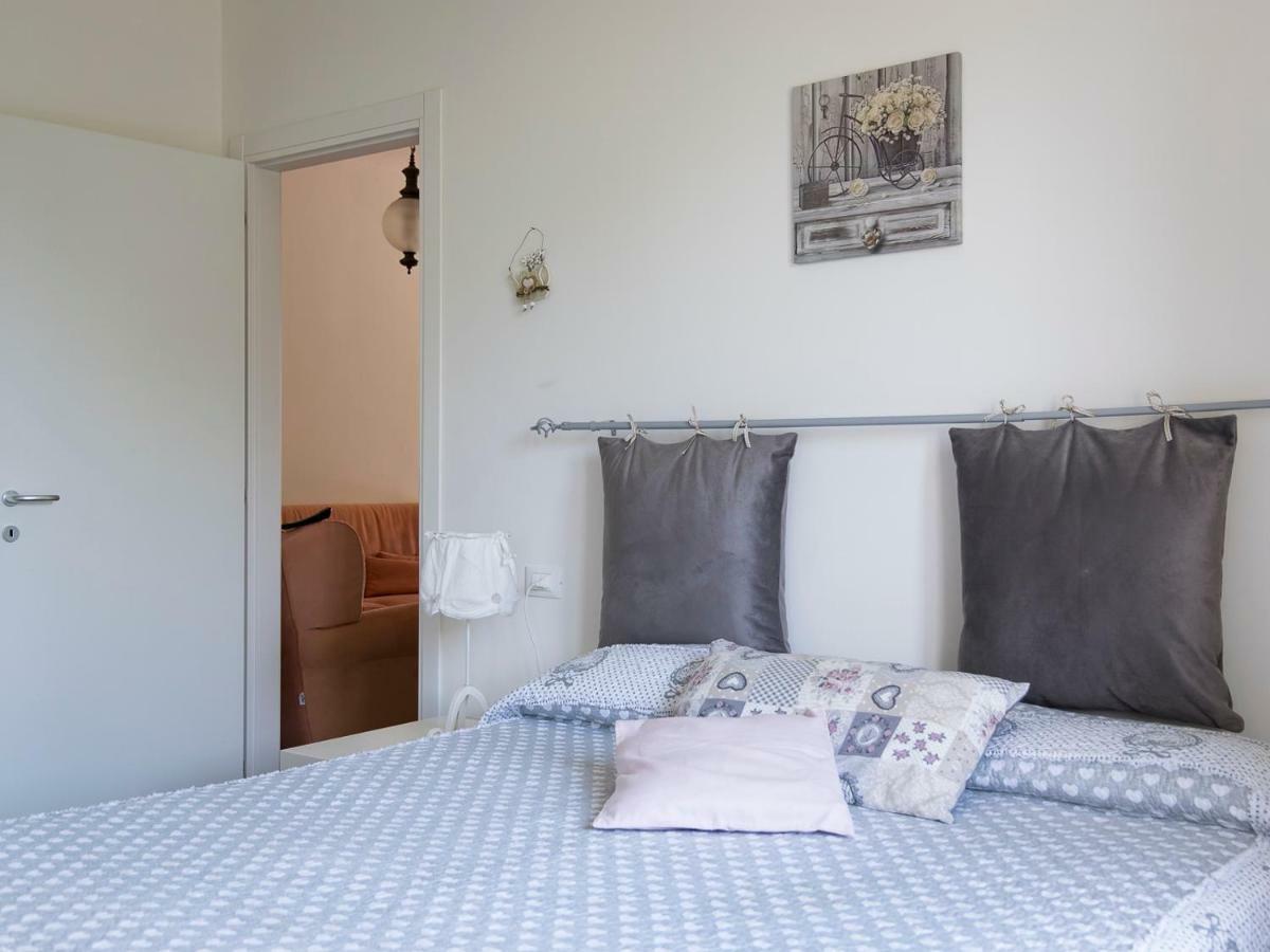Appartamento Cinciarella Sirmione Exteriér fotografie